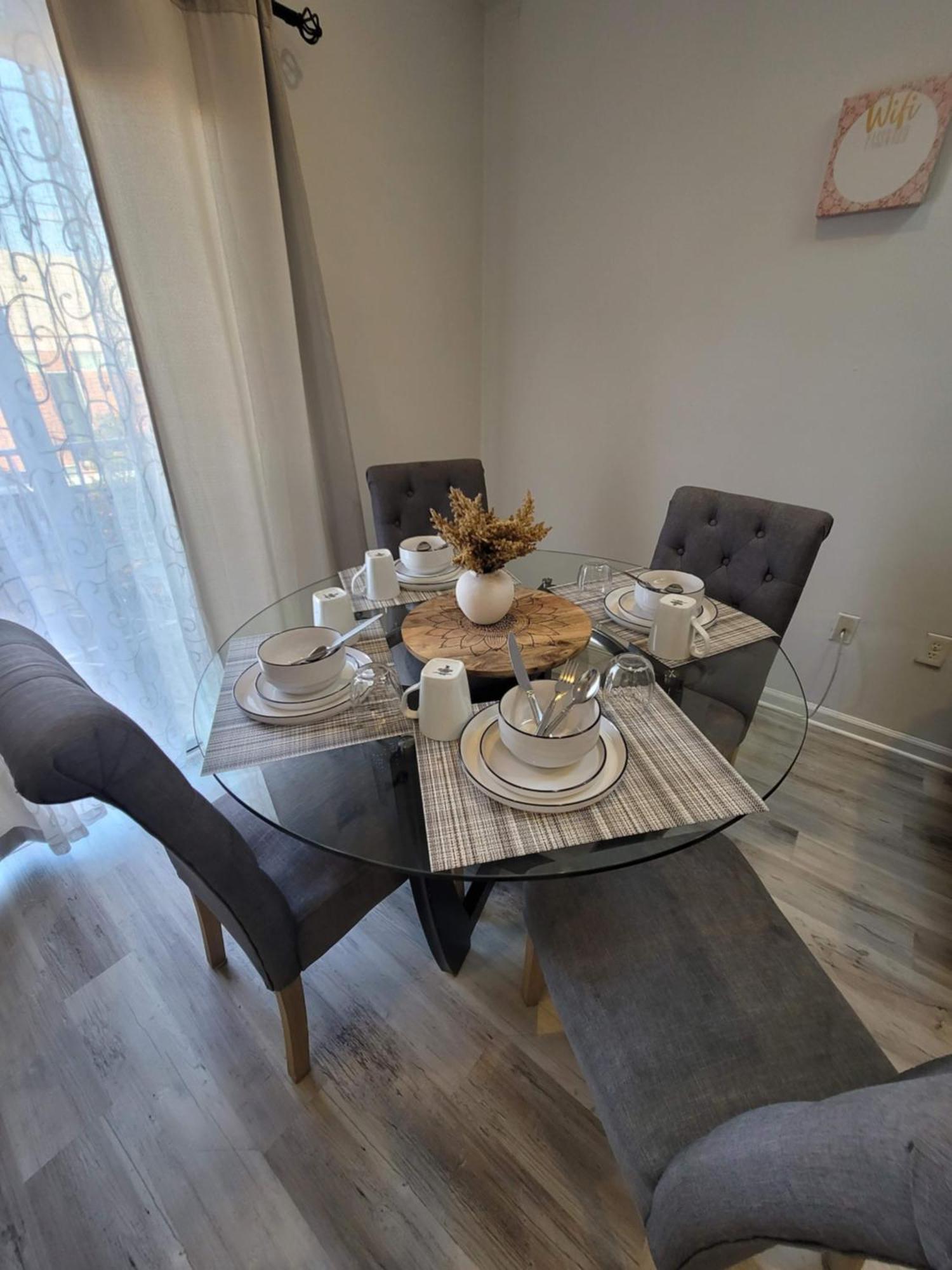Luxury Apartments 5Queenbed - 20 Min Away Manhattan เจอร์ซีย์ซิตี้ ภายนอก รูปภาพ