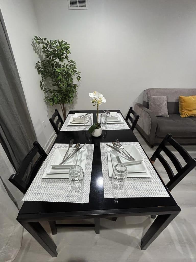 Luxury Apartments 5Queenbed - 20 Min Away Manhattan เจอร์ซีย์ซิตี้ ภายนอก รูปภาพ